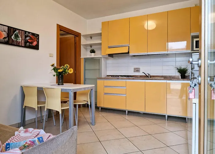 Daire Village Escape With Garden And Fireplace *