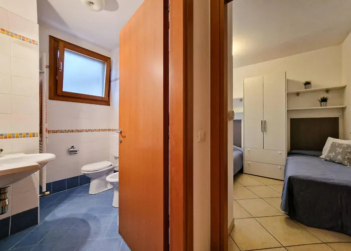 Village Escape With Garden And Fireplace Daire Bibione