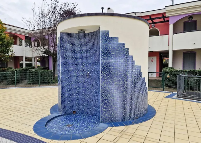 Village Escape With Garden And Fireplace *