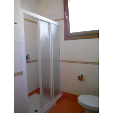 Apartment Village Escape With Garden And Fireplace