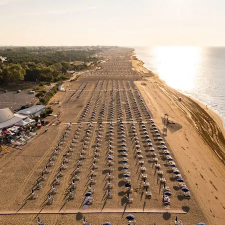 Village Escape With Garden And Fireplace Апартаменты *