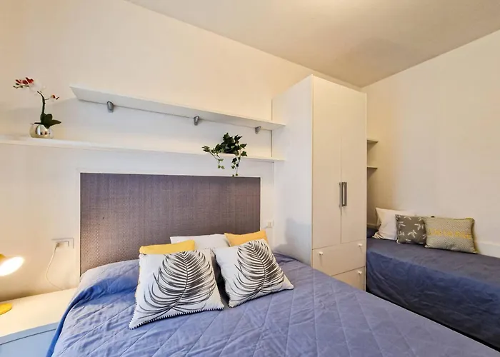 Village Escape With Garden And Fireplace