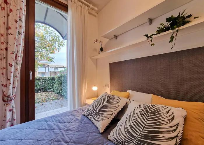 Village Escape With Garden And Fireplace